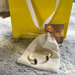 Kendra Scott bracelet. Never used.